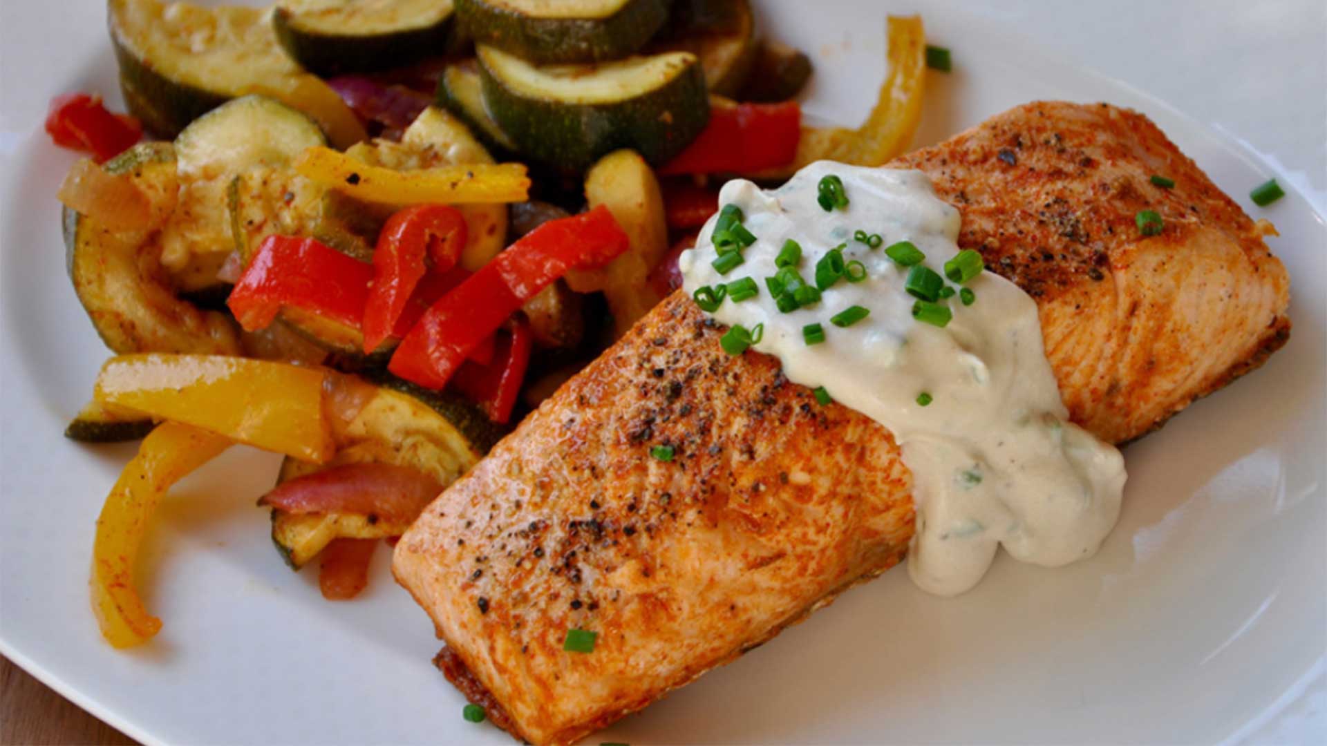 Chili roasted salmon and veggies