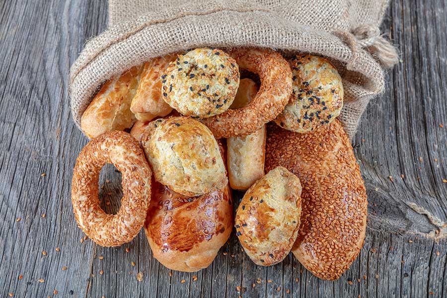 Turkish savory pastries / poğaças